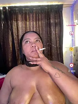 yanza2002 live cam on StripChat