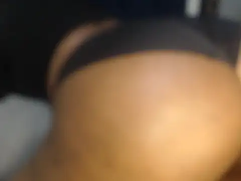 Keesha109 live cam on StripChat