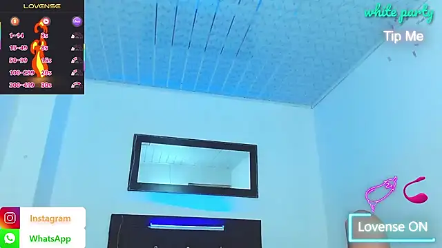 hotboyluxe live cam on StripChat