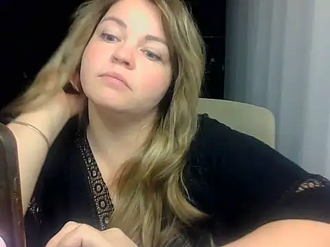 cute__cherry live cam on StripChat
