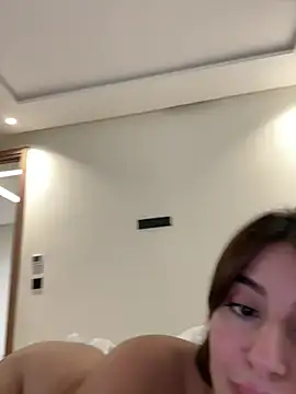 dora-27 live sex cam