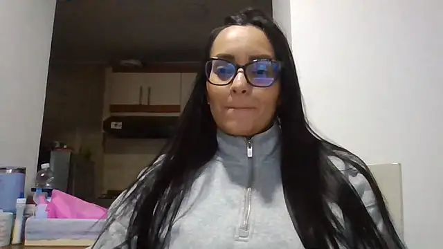 sarita_star live cam on StripChat