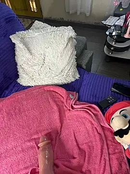 ZafiroKlein live cam on StripChat