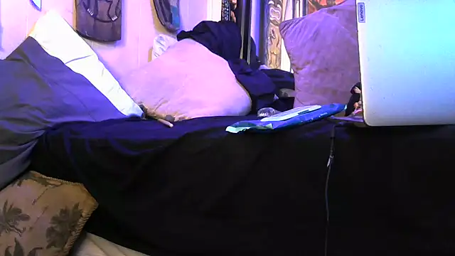 crassanova live cam on StripChat