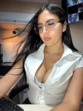 I_AM_SOPHIE_ live cam on StripChat