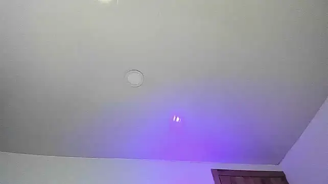 AvaFerrera live cam on StripChat