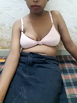 Your_Alinaa live cam on StripChat