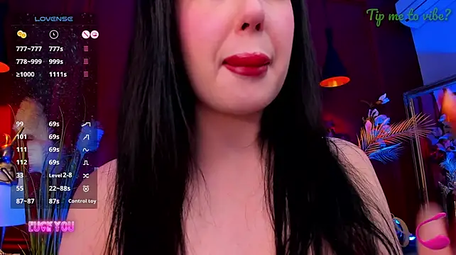 Mayzzie live cam on StripChat