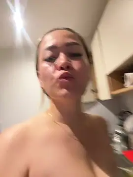 Danielavegax live cam on StripChat