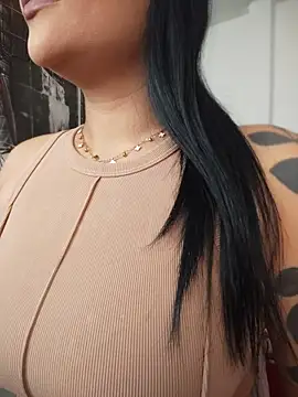 darsha_sahu live cam on StripChat