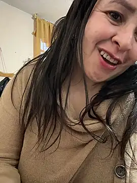 latinfemale live cam on StripChat
