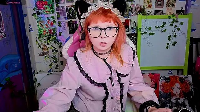 usagi_sasagi live cam on StripChat