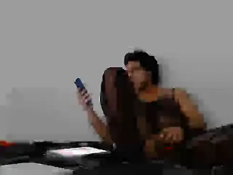 Iscariot19 live cam on StripChat
