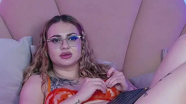 Abby__White live cam on StripChat