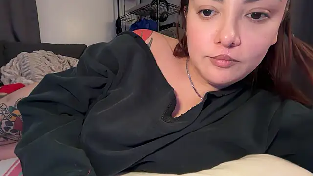 native_naya live cam on StripChat