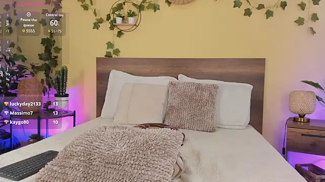 Melodi_Skye_ live cam on StripChat