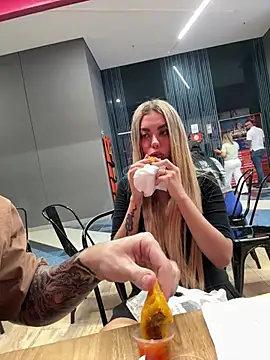 lindaandtony live cam on StripChat
