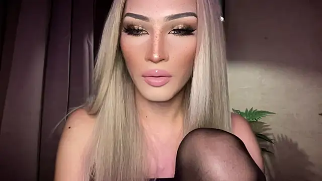 Alicegreenexx live sex cam