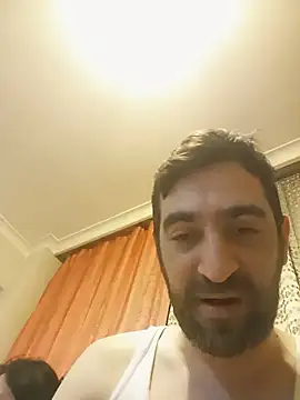gupsemilf19 live cam on StripChat