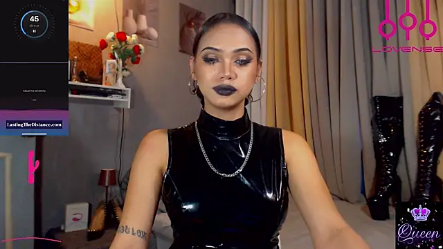 Lexi_ThunderFuck live cam on StripChat