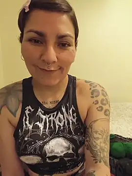 xjuanaxmaldadxxx live cam on StripChat