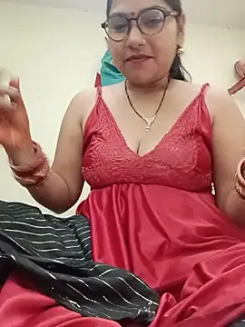 Heyy_Anshi live cam on StripChat