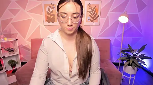 _RosieRider live cam on StripChat
