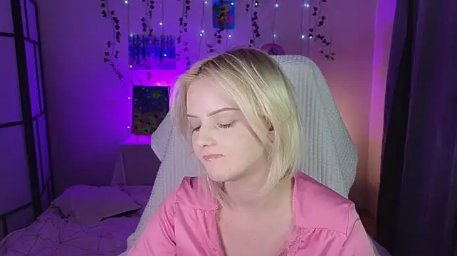 ImBonBon live cam on StripChat