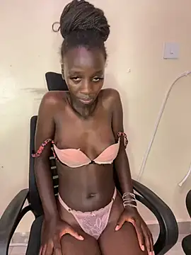 Hildahoi live cam on StripChat
