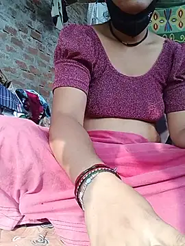 Cute-Bandna live cam on StripChat