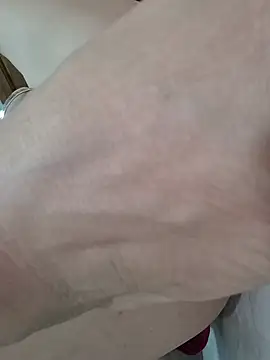 Sexyfull69 live cam on StripChat