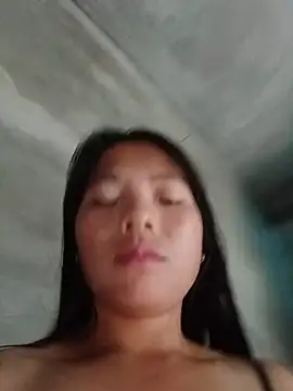 qwe13qwe121 live cam on StripChat