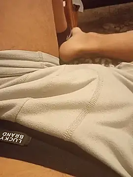 ResolvedCurfew live cam on StripChat