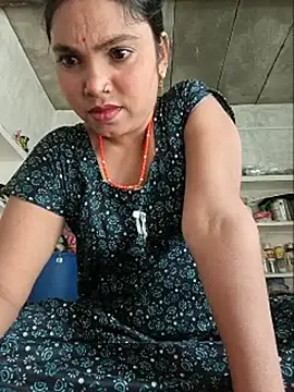 Mahi_hote live cam on StripChat