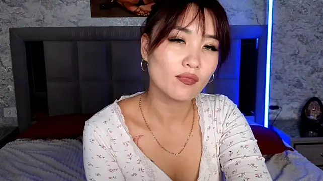 Yukiya_sunshine live cam on StripChat