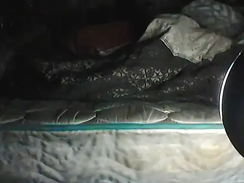 CR3M3_FIR3 live cam on StripChat