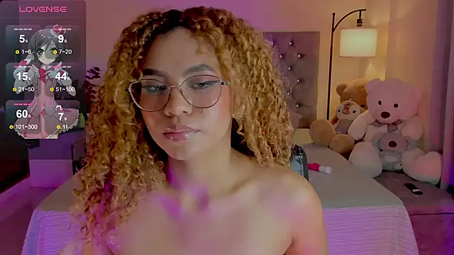 OxanaFedorova1- live cam on StripChat