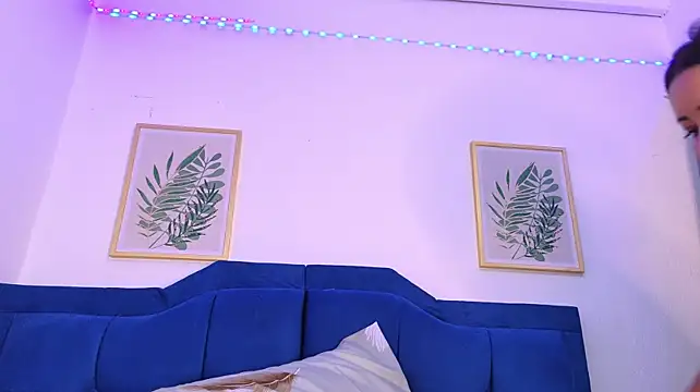 ZaraBlake_ live cam on StripChat