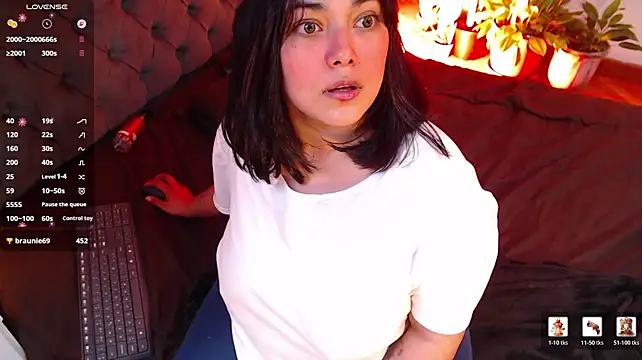VictoriaMontero30000 live cam on StripChat