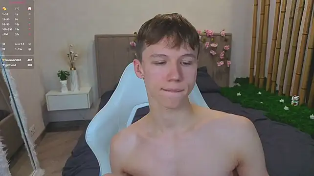 cuMte_boy live cam on StripChat