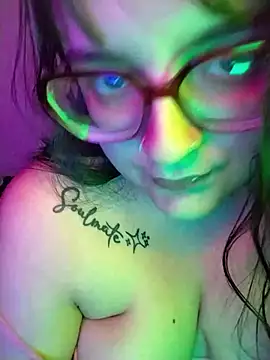 daphneev live cam on StripChat