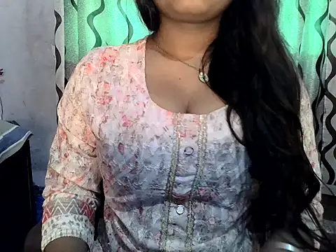 Miss_beautygirl live cam on StripChat