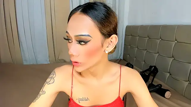catiana_moore live sex cam