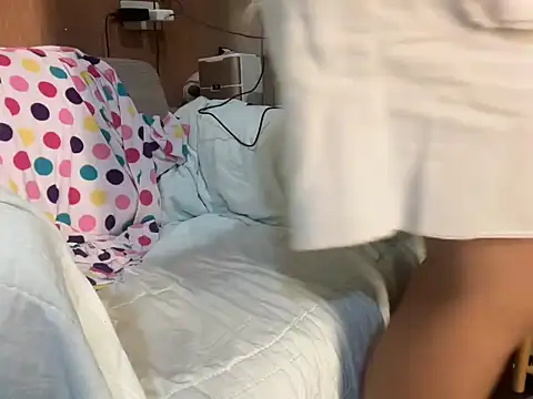 asian-doll live cam on StripChat