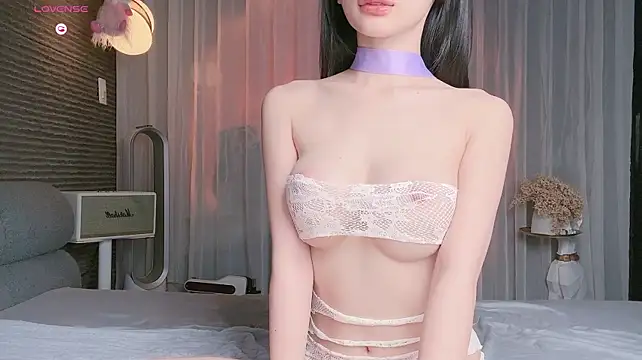 bejeni-sweet live cam on StripChat