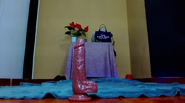 Alison_Galvis live cam on StripChat