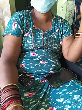 Tamilselviroja- live cam on StripChat