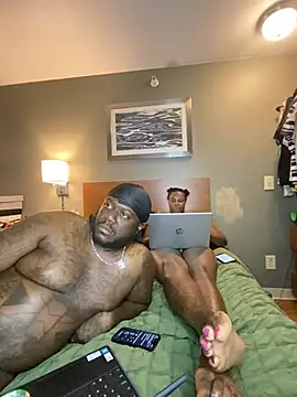 Tattedupdek live cam on StripChat