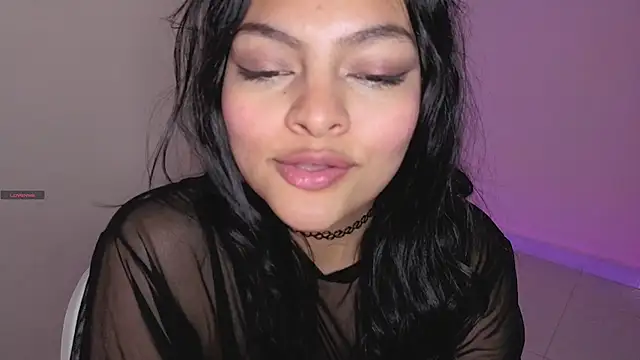 Candela___ live cam on StripChat