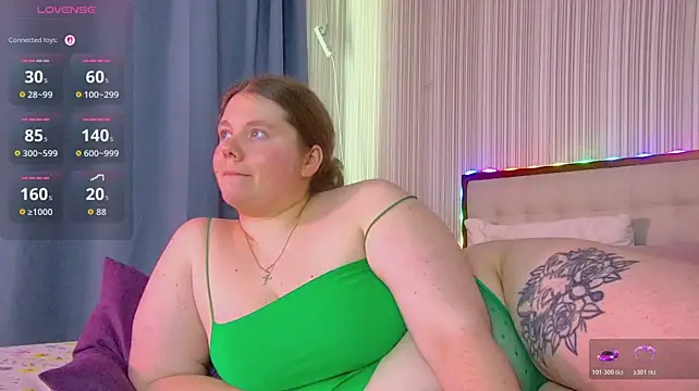 RubyValen live cam on StripChat